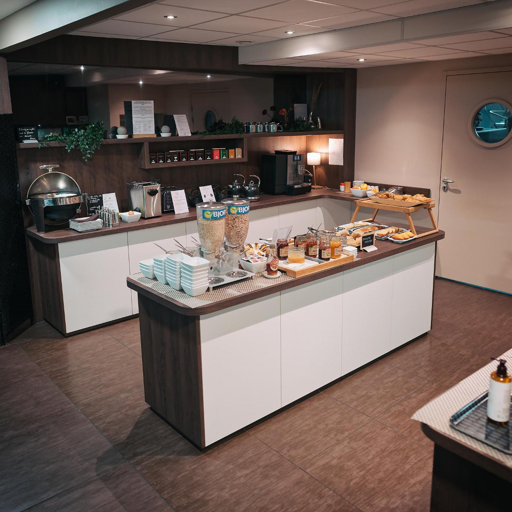 The Originals Boutique, Hotel De La Paix, Brest Buitenkant foto